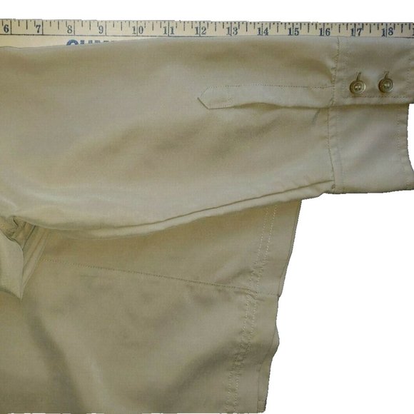 Liz Claiborne Button Down Shirt Blouse Khaki Rayon Poly Stain Resistant Medium - Picture 8 of 8